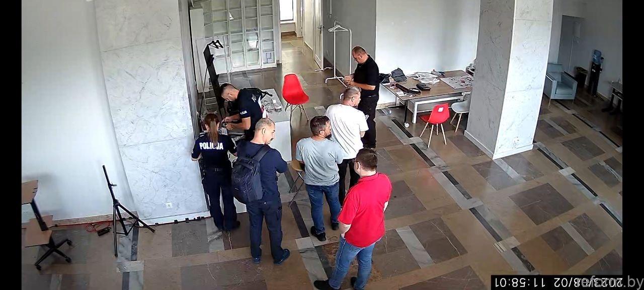 Конфликт учредителей в "Беларускім моладзевым хабе" привел к захвату помещения