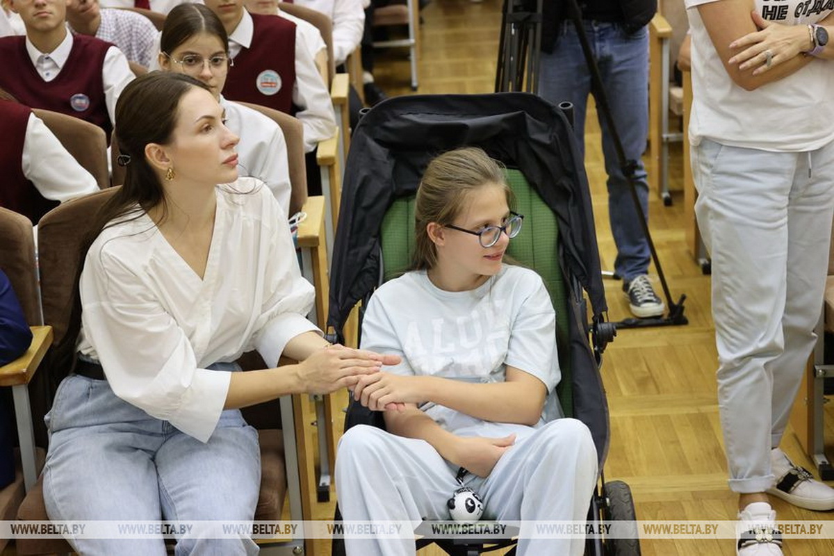 Украинских детей с инвалидностью привезли в Беларусь