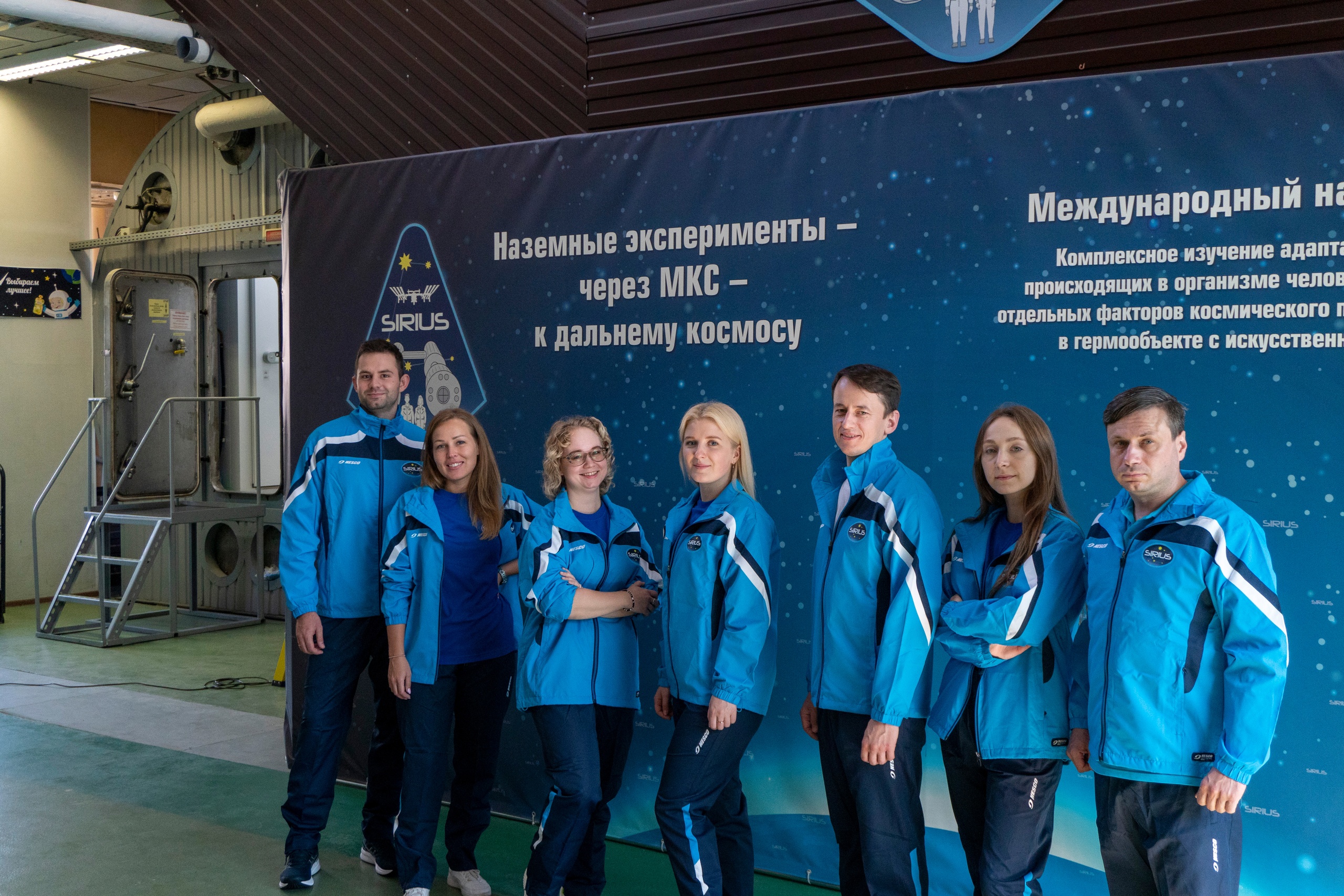 Граждане Асгардии и Беларуси полетят на Луну на ненастоящем космическом корабле