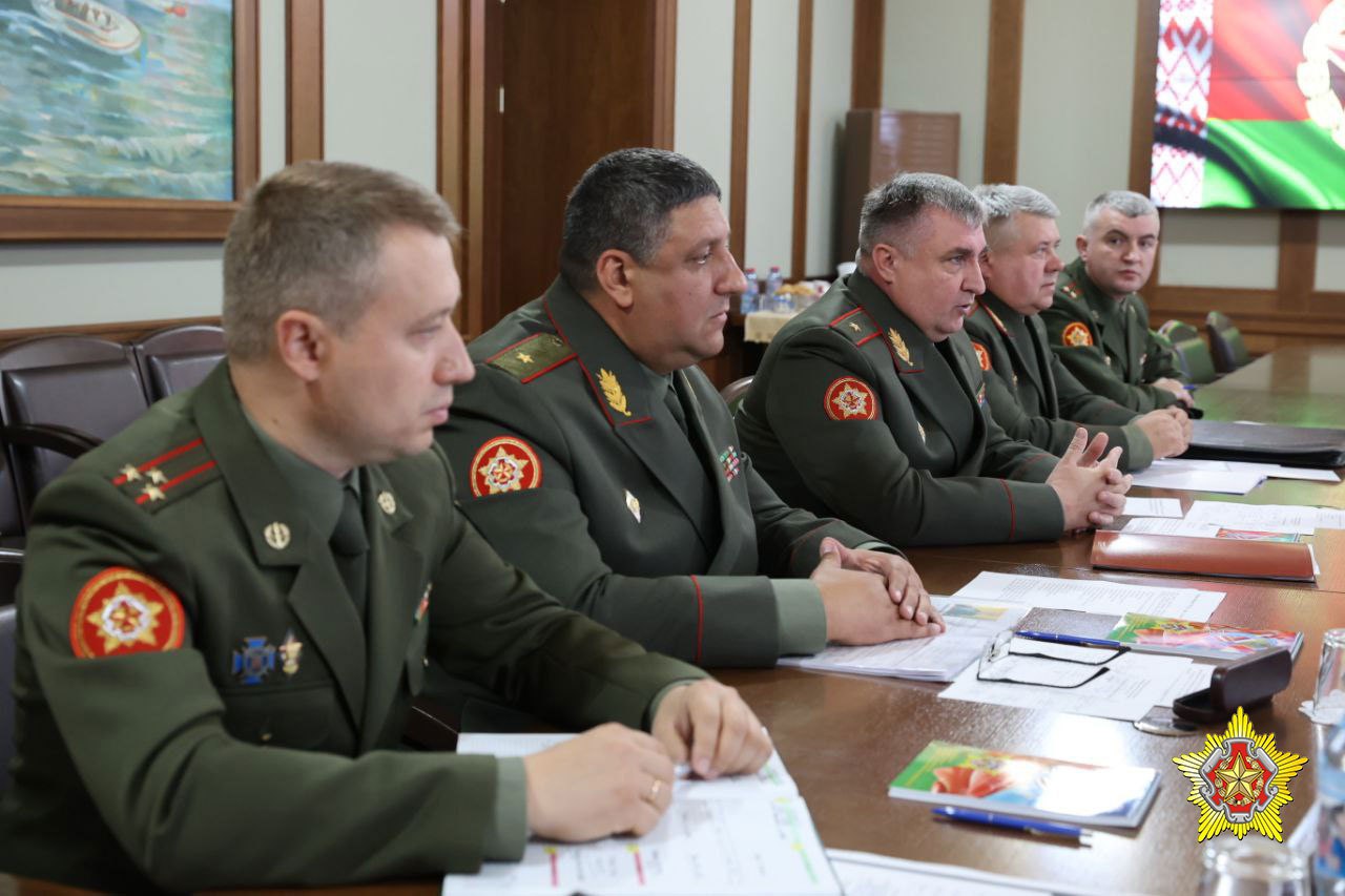 Вьетнамским военным покажут базы горючего и хранения вещевого имущества в Беларуси