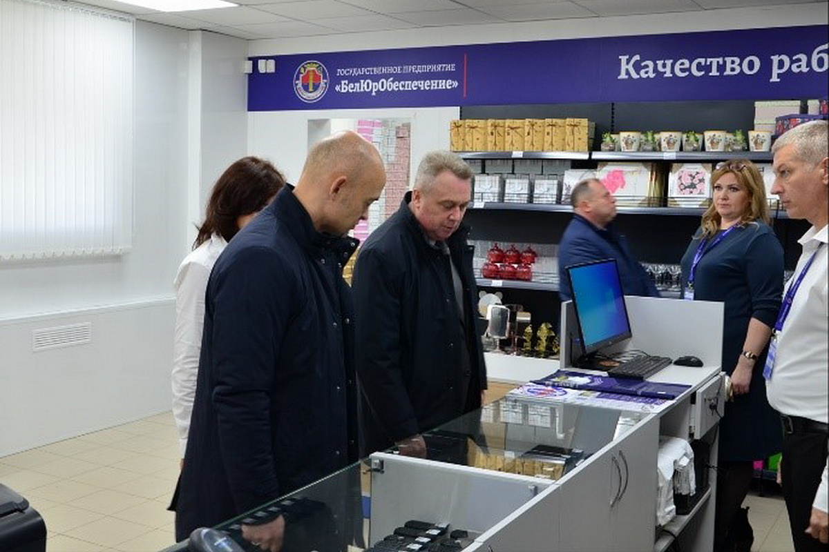 Магазин конфиската торжественно открыли в Минске