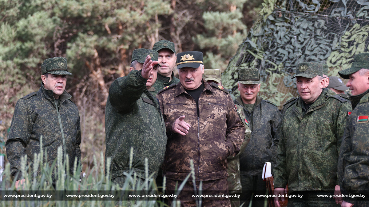 Лукашенко нашел глубокий смысл в фамилии Хренин