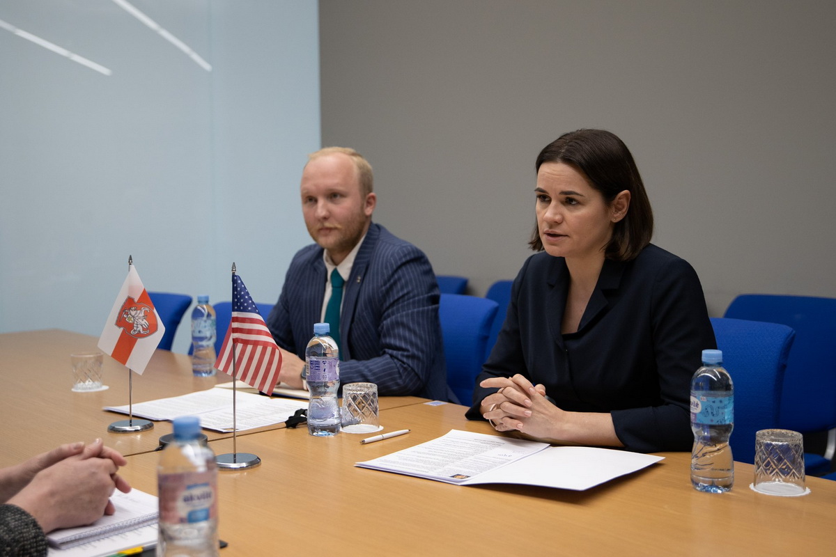 В Госдепе США надеются на продуктивный стратегический диалог с демократическим движением Беларуси