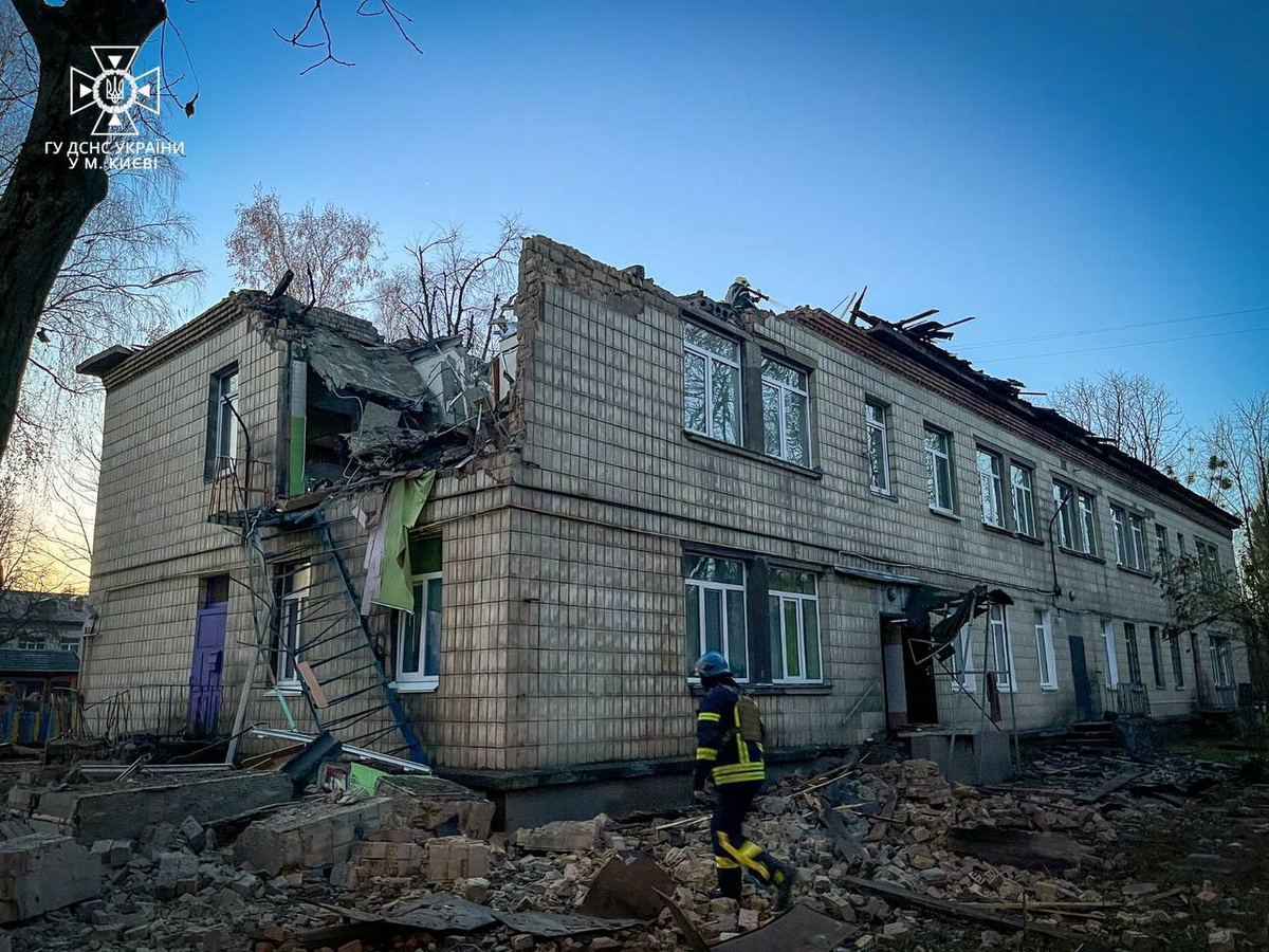 Тревога длилась более 6 часов - при ночной атаке на Киев пострадали 5 человек, в том числе ребенок