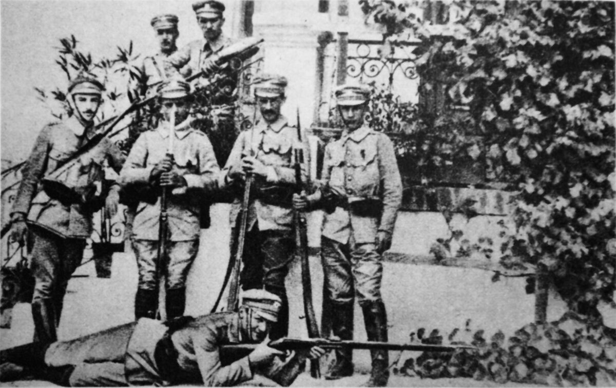 Польша-1918: как создать армию и возродить страну, сражаясь на РАЗНЫХ сторонах в Первую мировую войну