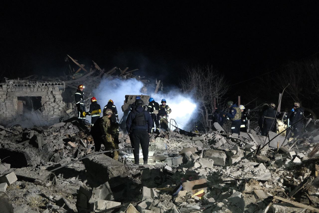 Россия ударила по Покровскому району Украины. Погибли 11 человек, в том числе 5 детей