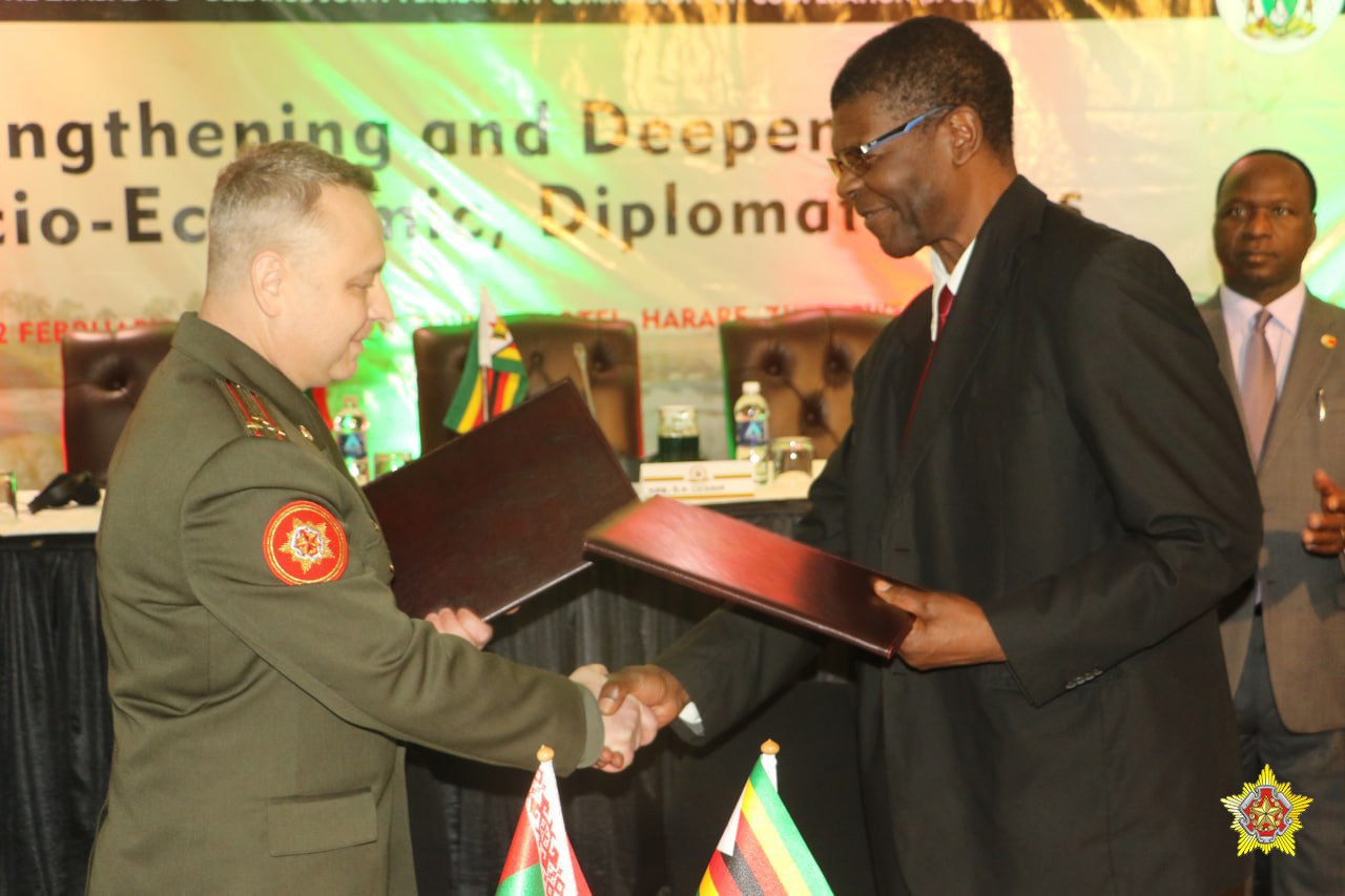 Беларусь и Зимбабве подписали план мероприятий военного сотрудничества