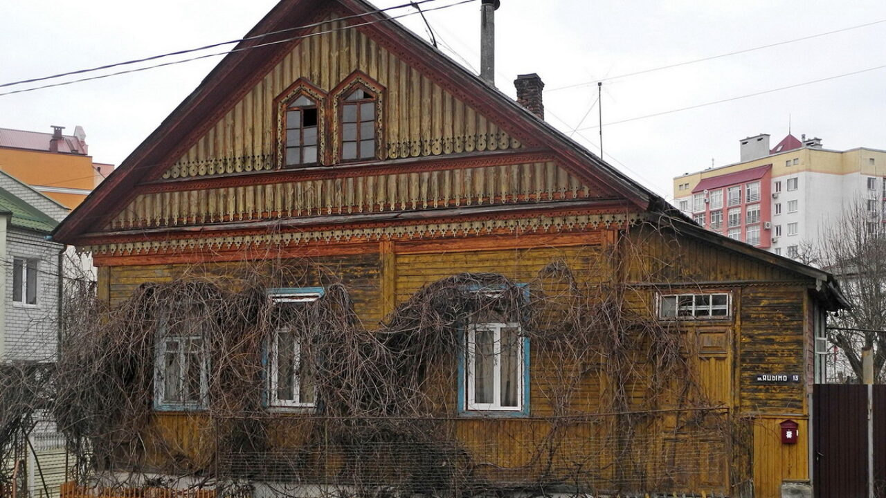 Памятник деревянного зодчества в Могилеве снесут из-за строительства новых  зданий — REFORM.news (ранее REFORM.by)