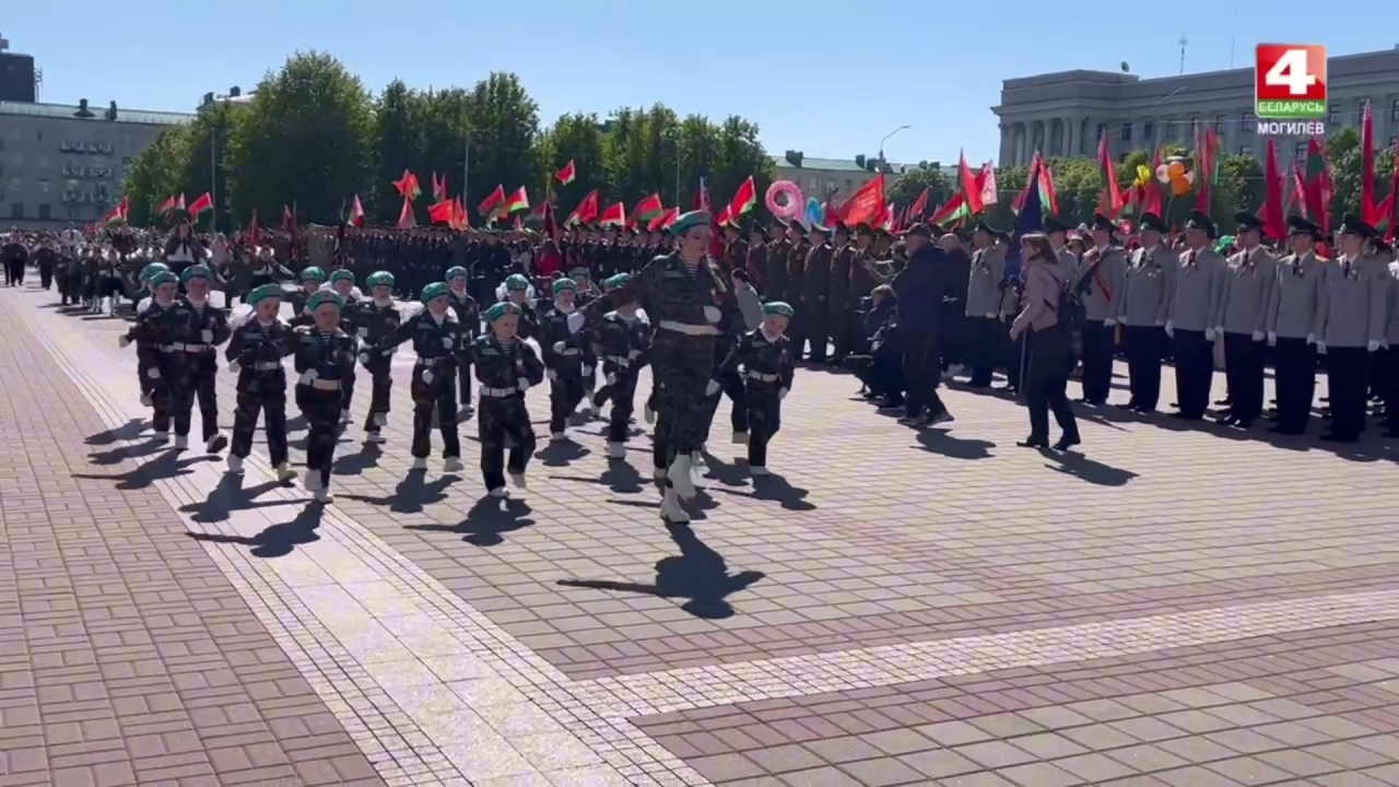 Военный парад детсадовцев провели в Могилеве