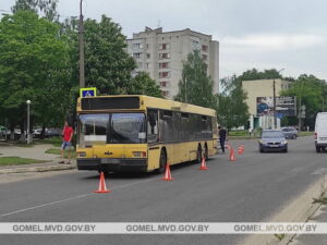 Автобус МАЗ сбил мужчину на нерегулируемом пешеходном переходе в Речице