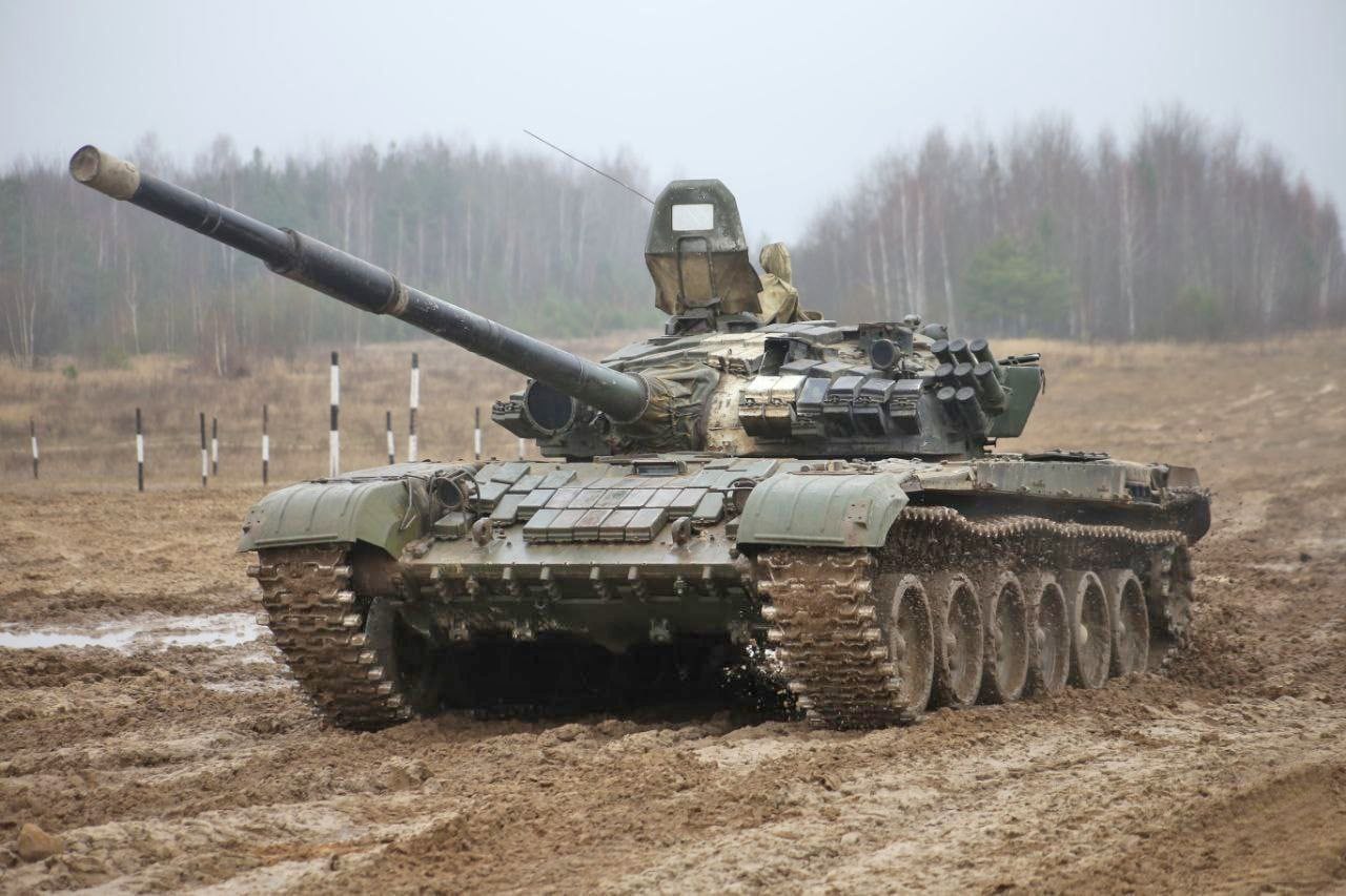 Госкомвоенпром покажет на параде десяток беспилотников и модернизированный Т-72БМ2