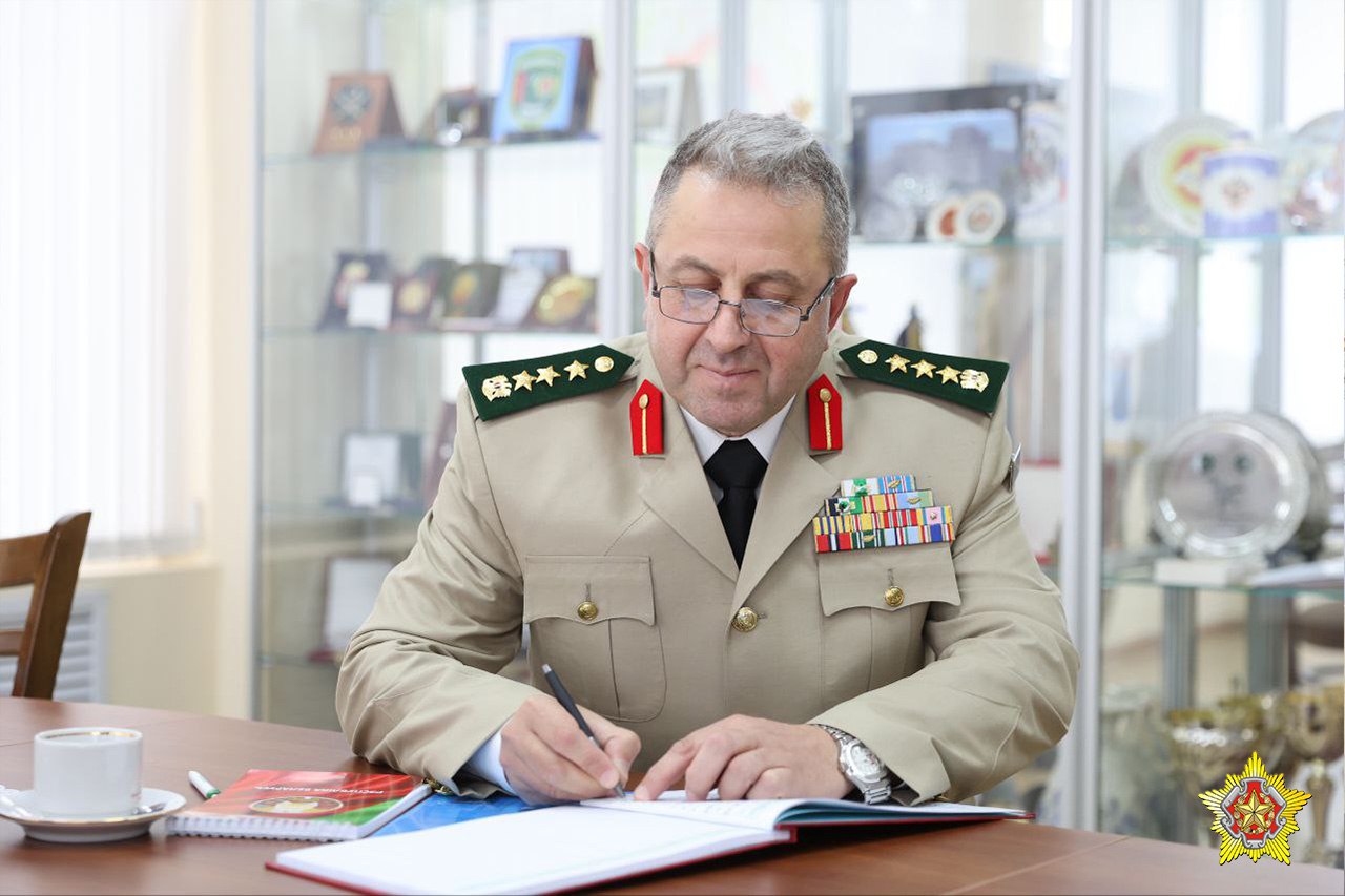 Сирийский военный атташе получил аккредитацию в Беларуси