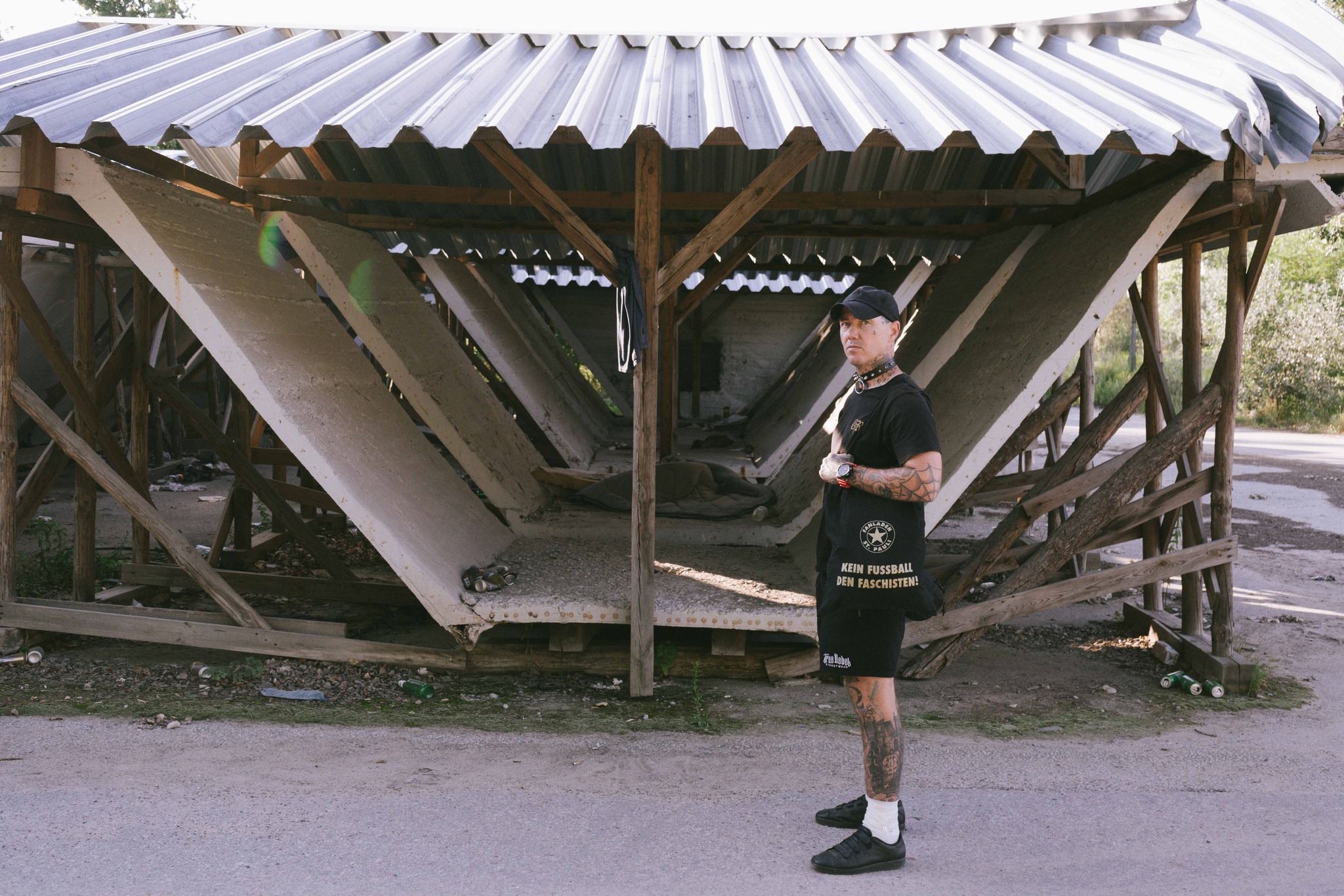 «До фоторепортажа я не знал, что у Игоря Банцера нет дома»: фотограф Александр Володин — об истории гродненского музыканта