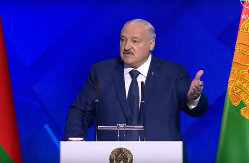 Александр Лукашенко выступает на II Международной конференции по евразийской безопасности в Минске.