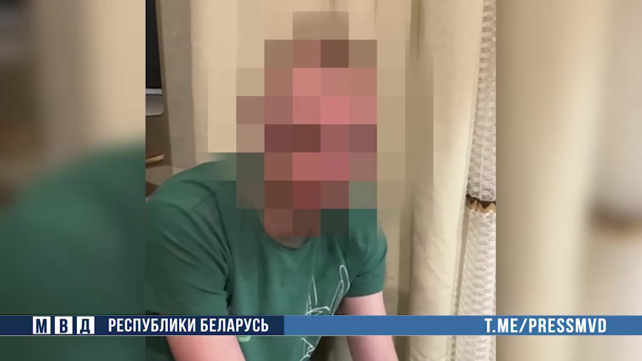 Семью иностранцев задержали в Минске за "грибную ферму"