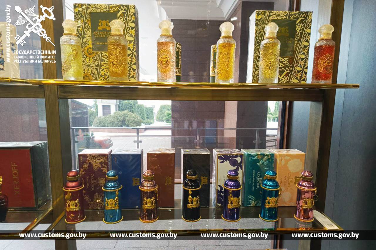 Таможня раскрыла схему незаконного ввоза премиальной парфюмерии на 2 млн долларов