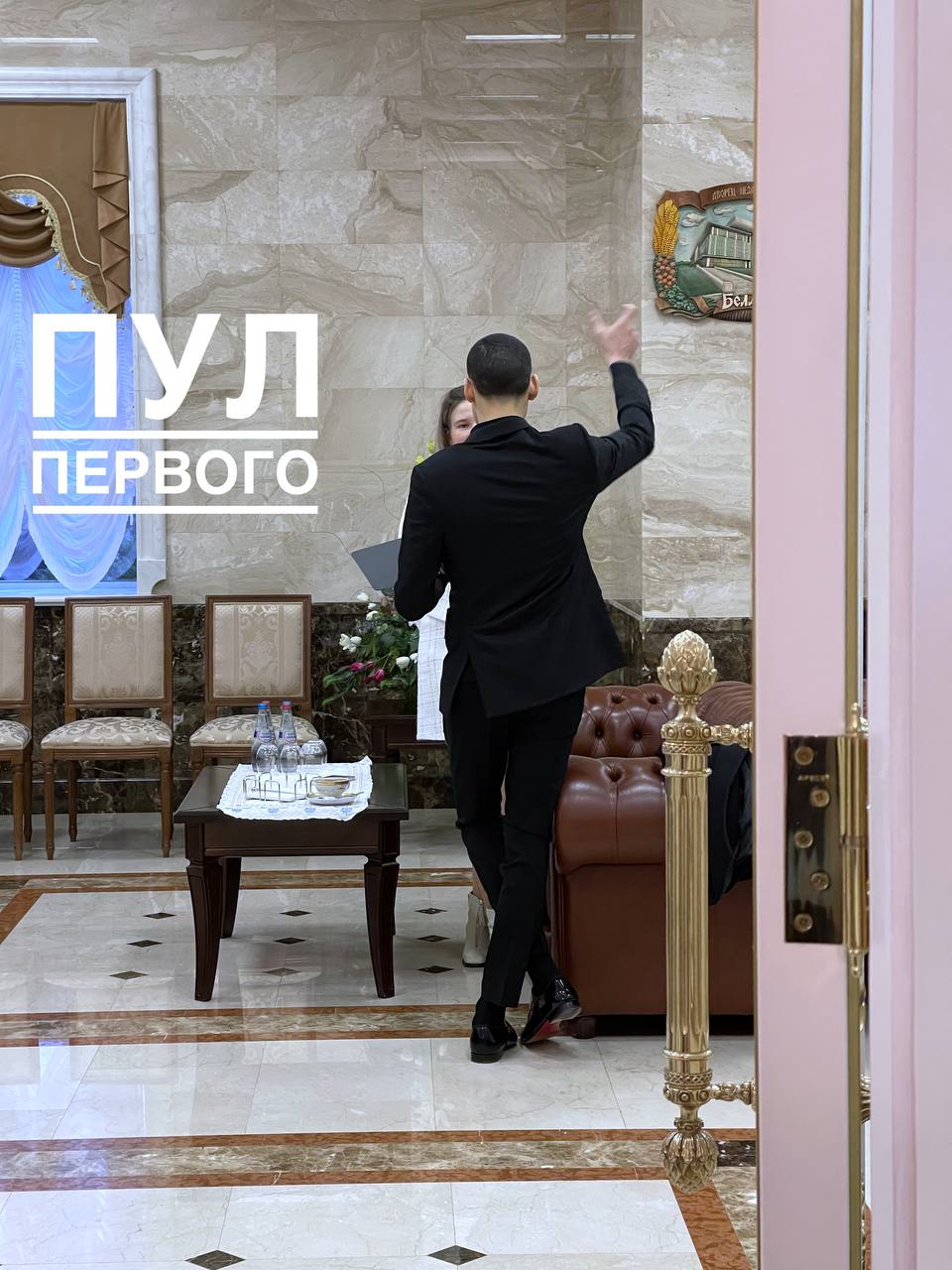 Лукашенко даст интервью ведущему шоу на Х Марио Науфалу