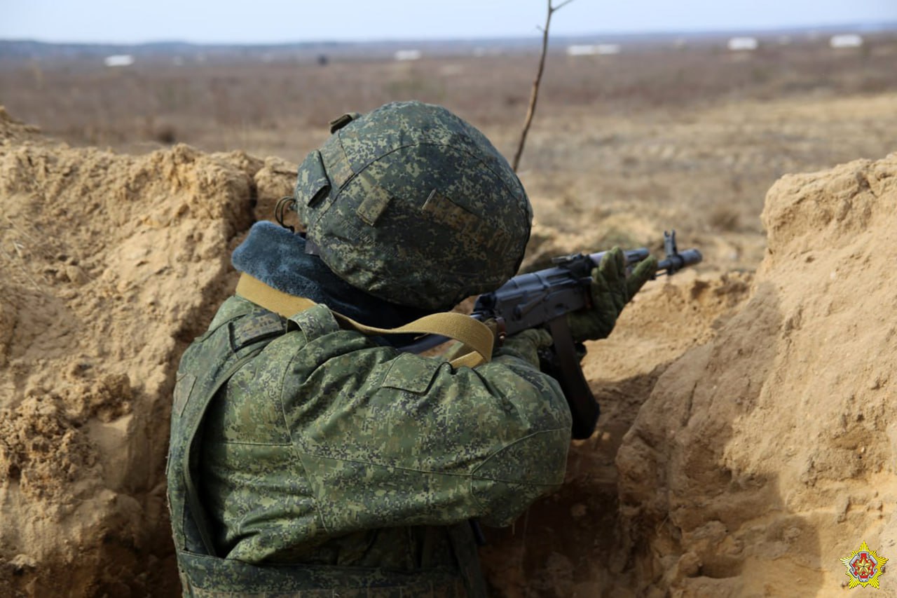 Минобороны проводит учение с боевой стрельбой в рамках проверки боеготовности