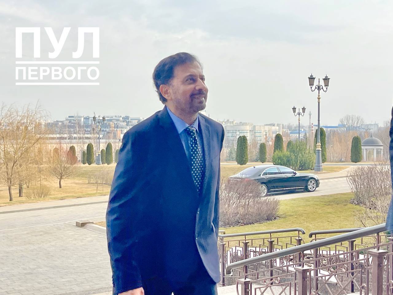 Девять послов вручили верительные грамоты Лукашенко