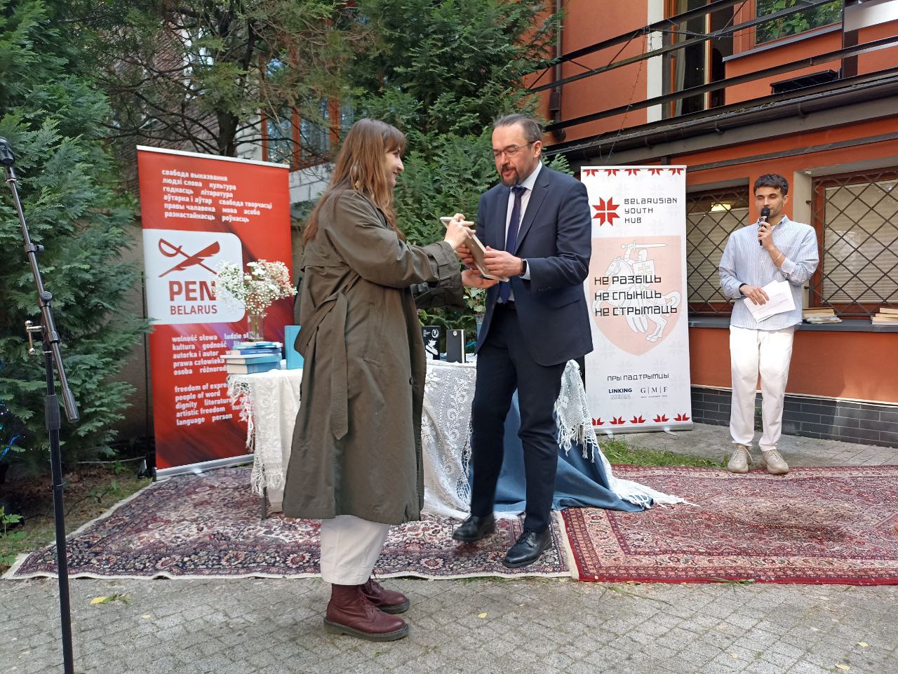 Сяргей Прылуцкі з паэтычным зборнікам «Нічога нястрашнага» стаў пераможцам прэміі Наталлі Арсенневай