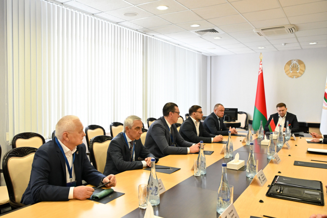 Дмитрий Лукашенко переизбран председателем Президентского спортивного клуба