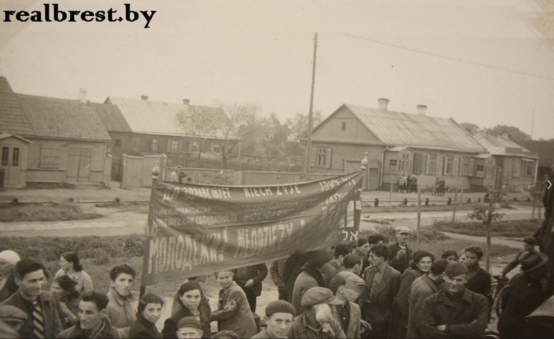 «Трыбуна ўстаноўлена на плошчы проста насупраць касцёла»: адна з жаночых гісторый пра пачатак Другой сусветнай з праекта Brest HERstory