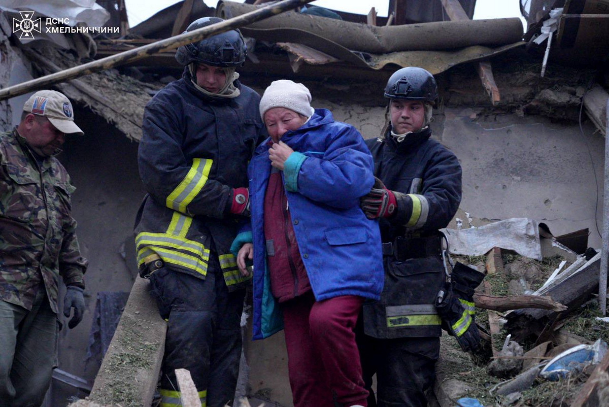 Более 10 человек погибли в результате ночной атаки по Украине