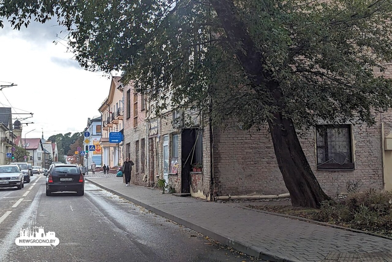 В Гродно обвалилась стена дома на реконструкции