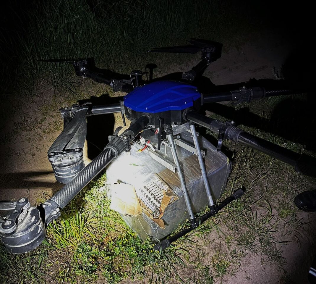 Два дрона с сигаретами перехватили в Литве