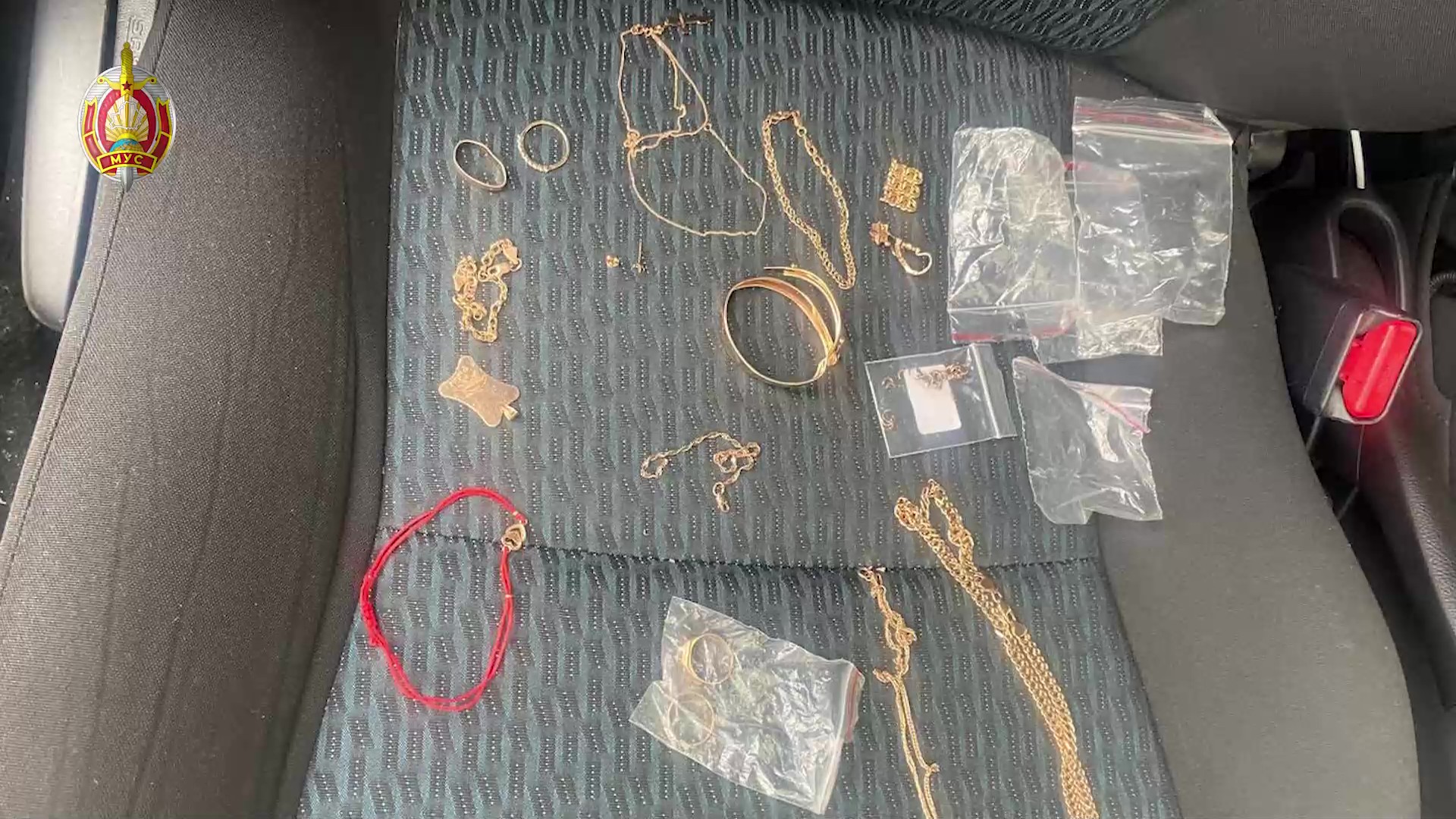 МВД и СК отчитались о задержании двух групп "тайных покупателей"