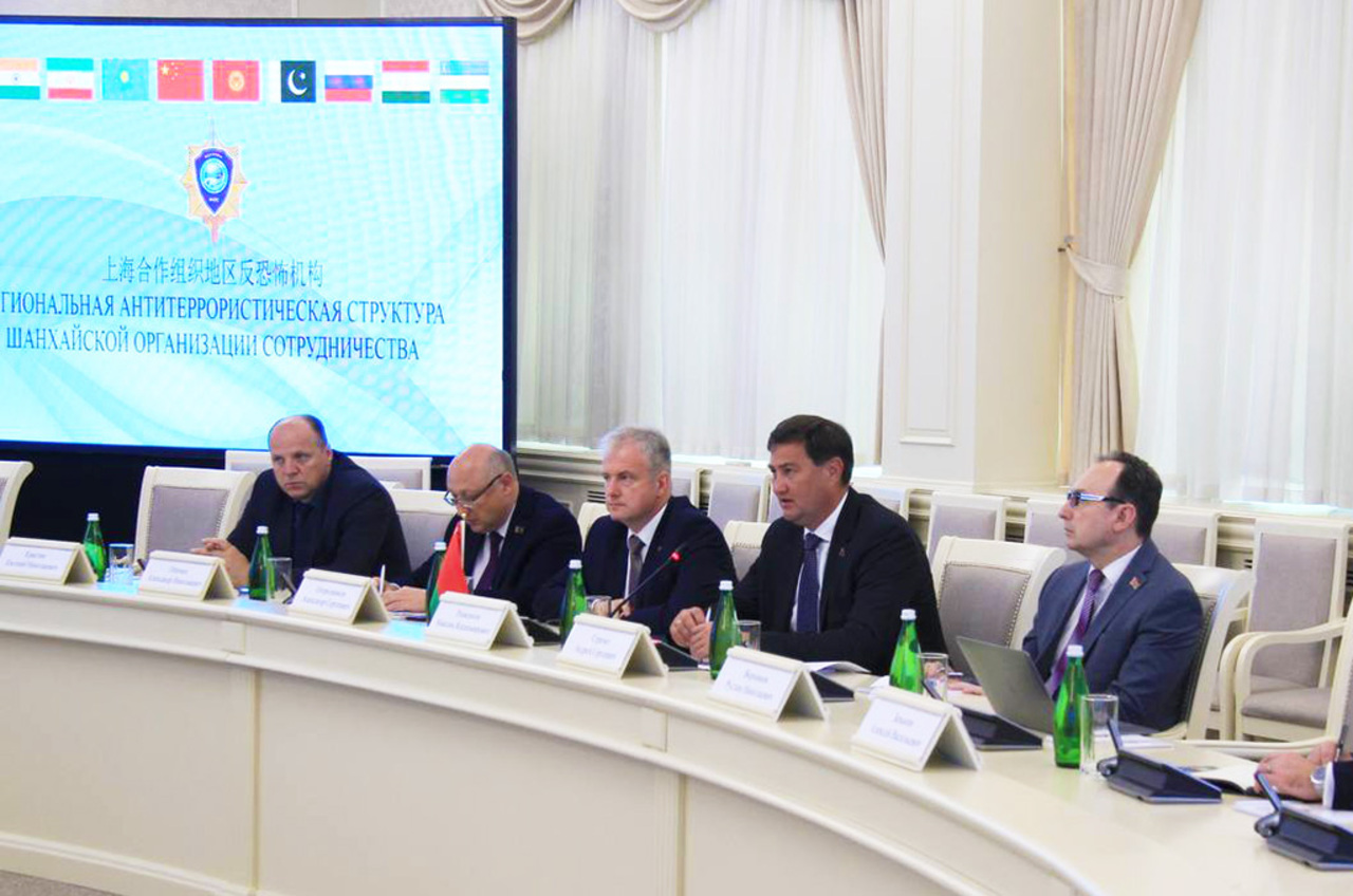 Рыженков отправился в Узбекистан обсуждать инвестиционные проекты