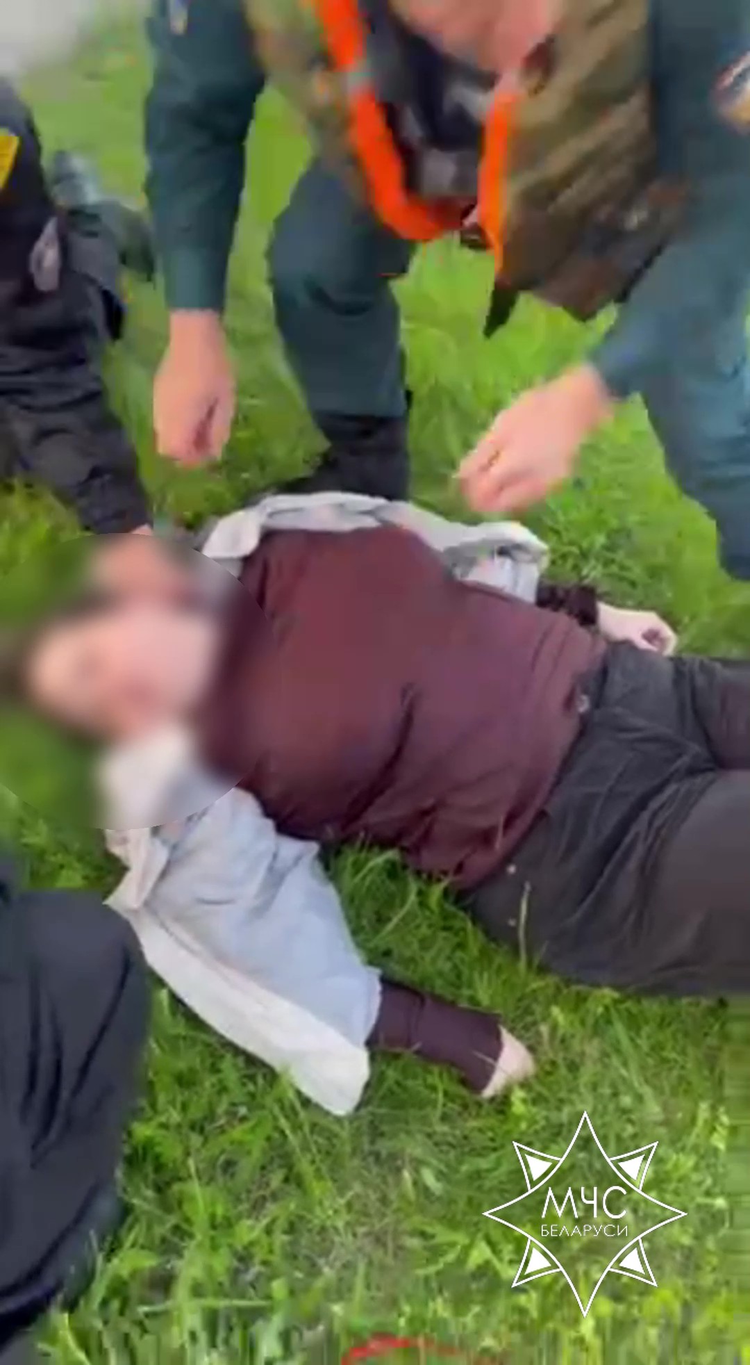 Женщину спасли из Свислочи в центре Минска