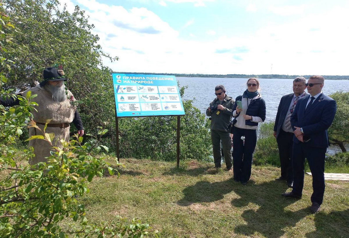 Пешую тропу открыли на самом большом острове Беларуси