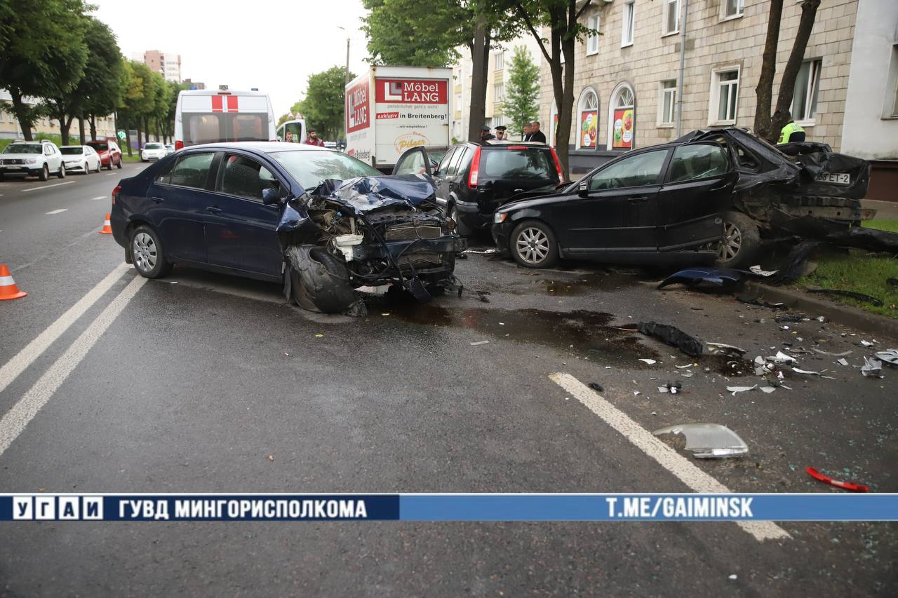 Стало плохо во время движения. Мужчина погиб в ДТП в Минске