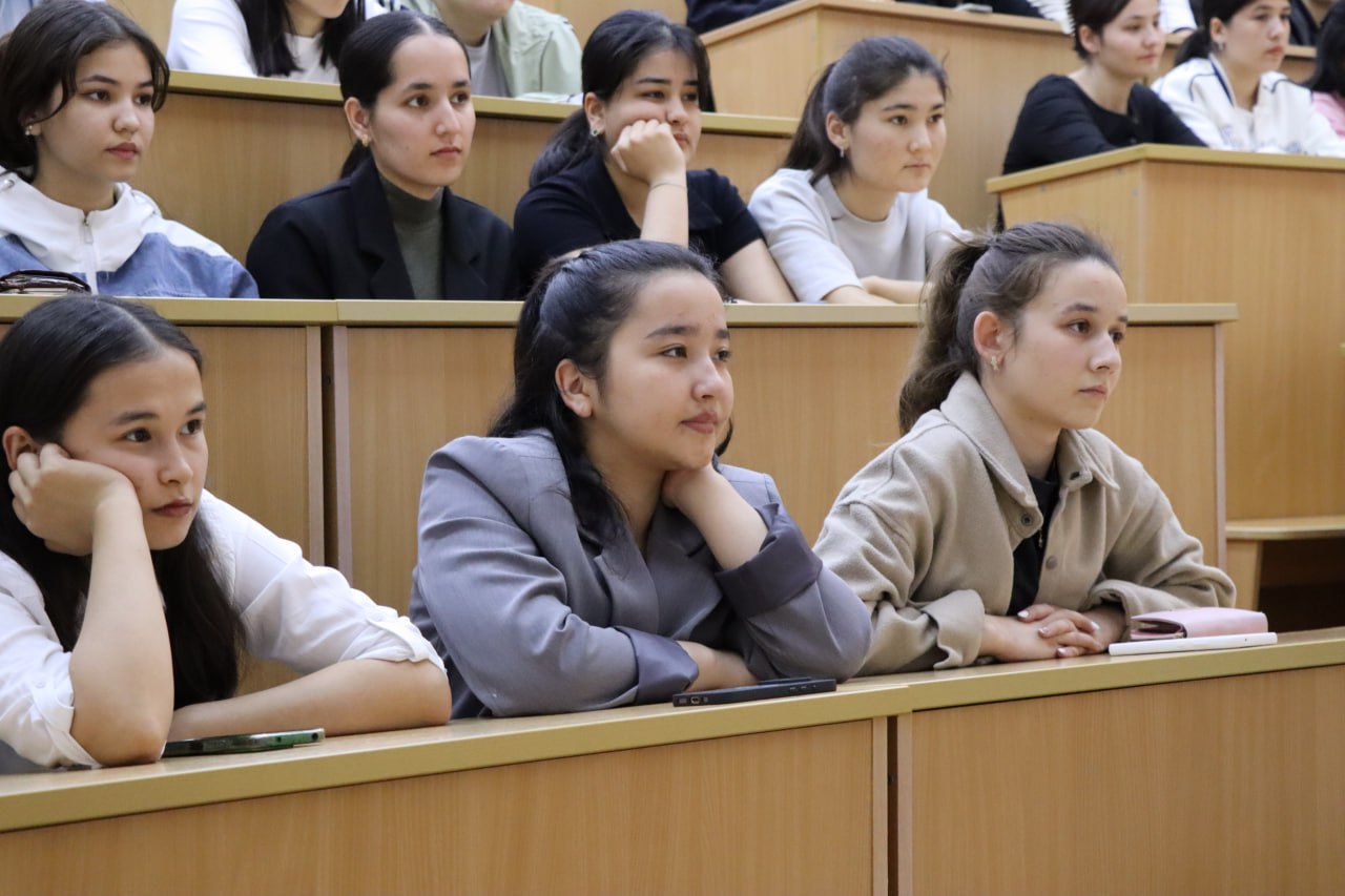 Российского студента депортировали из Беларуси за кражу булочки и фарша