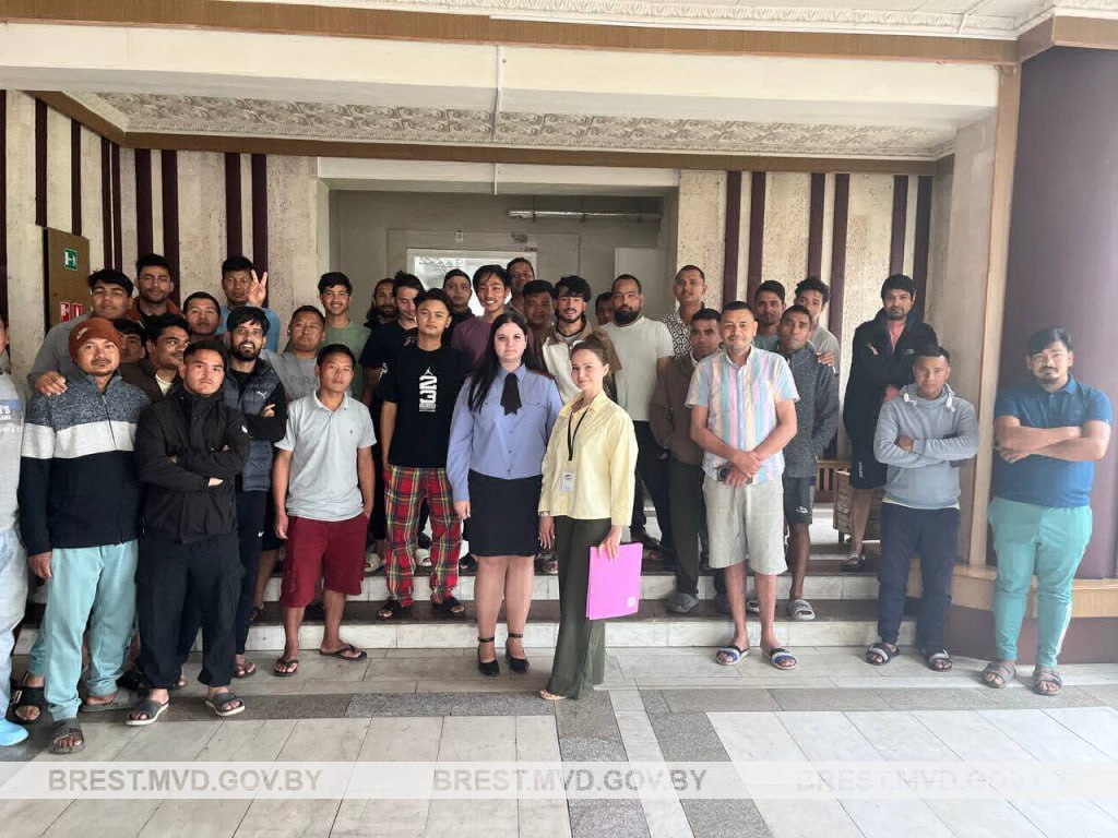 Четырех непальцев выслали из Беларуси