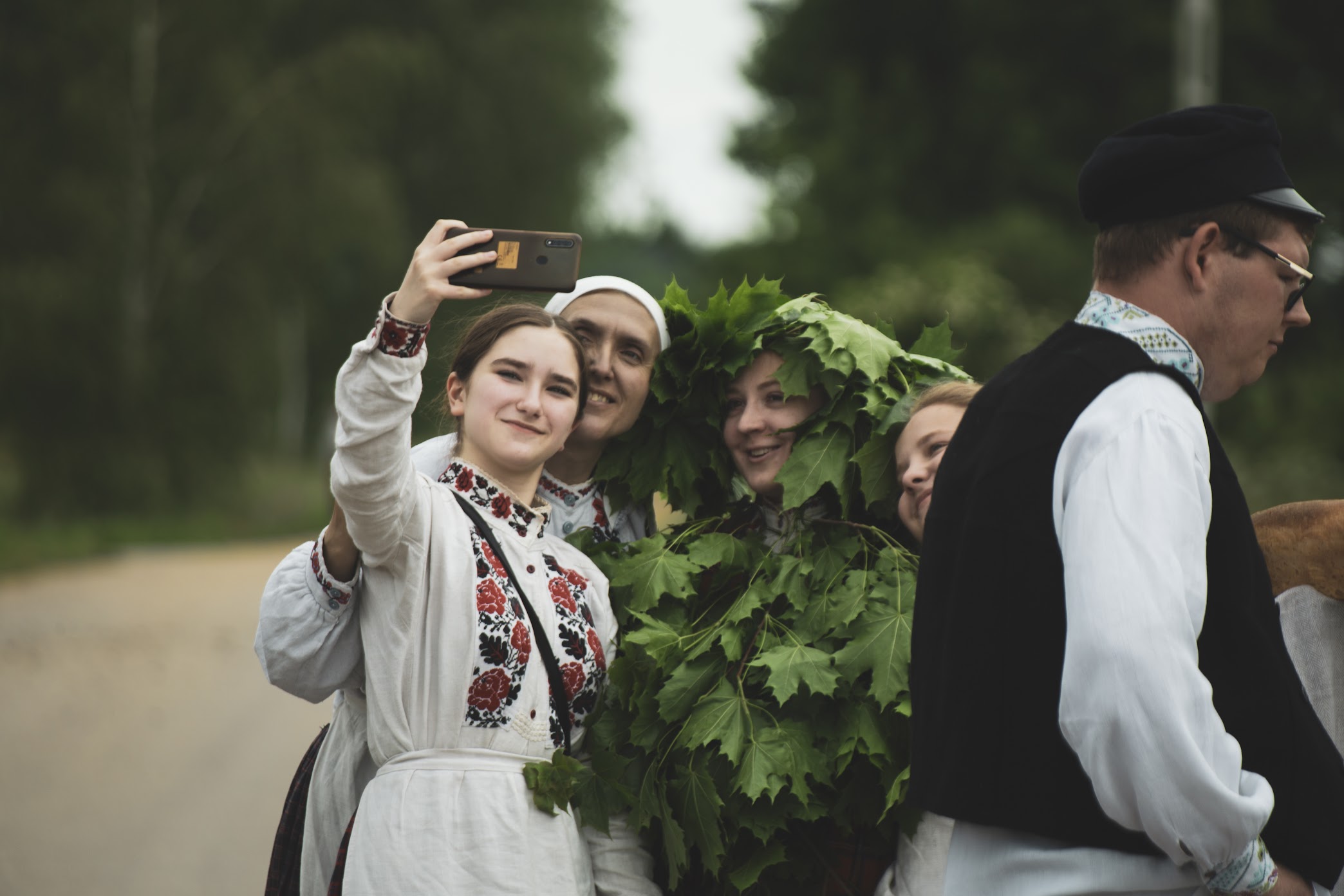 «Гэта быў момант, які кранае да слёз»: мастачка Караліна Палякова пабывала на фестывалі SONCAHRAJ на Падляшшы і захапілася мясцовымі беларусамі