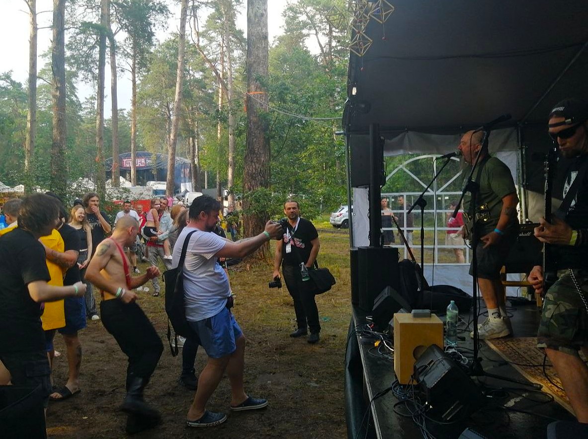 Музыка, рэлакс, дыскусіі і катлеты ад Ціханоўскага: пад Беластокам праходзіць фестываль Tutaka