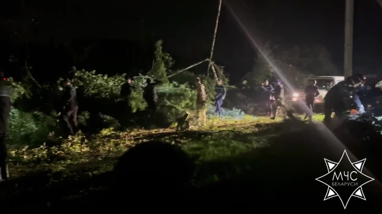 Поврежден газопровод и 40 подтоплений. МЧС подвело итоги грозового удара по Минску и Колодищам