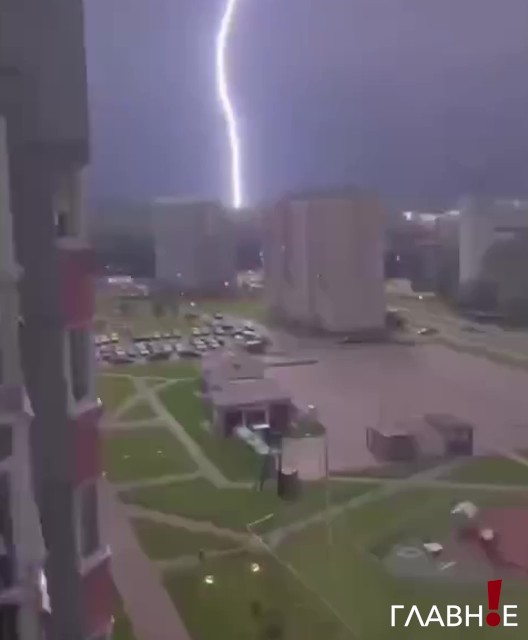 Поврежден газопровод и 40 подтоплений. МЧС подвело итоги грозового удара по Минску и Колодищам