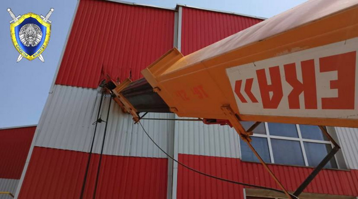 Водитель автокрана погиб в Шклове