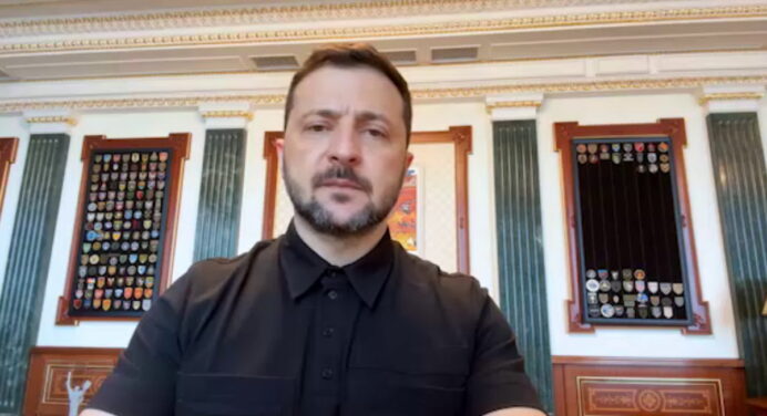 Зеленский утвердил санкции против финансовых схем РФ, в том числе криптовалютных