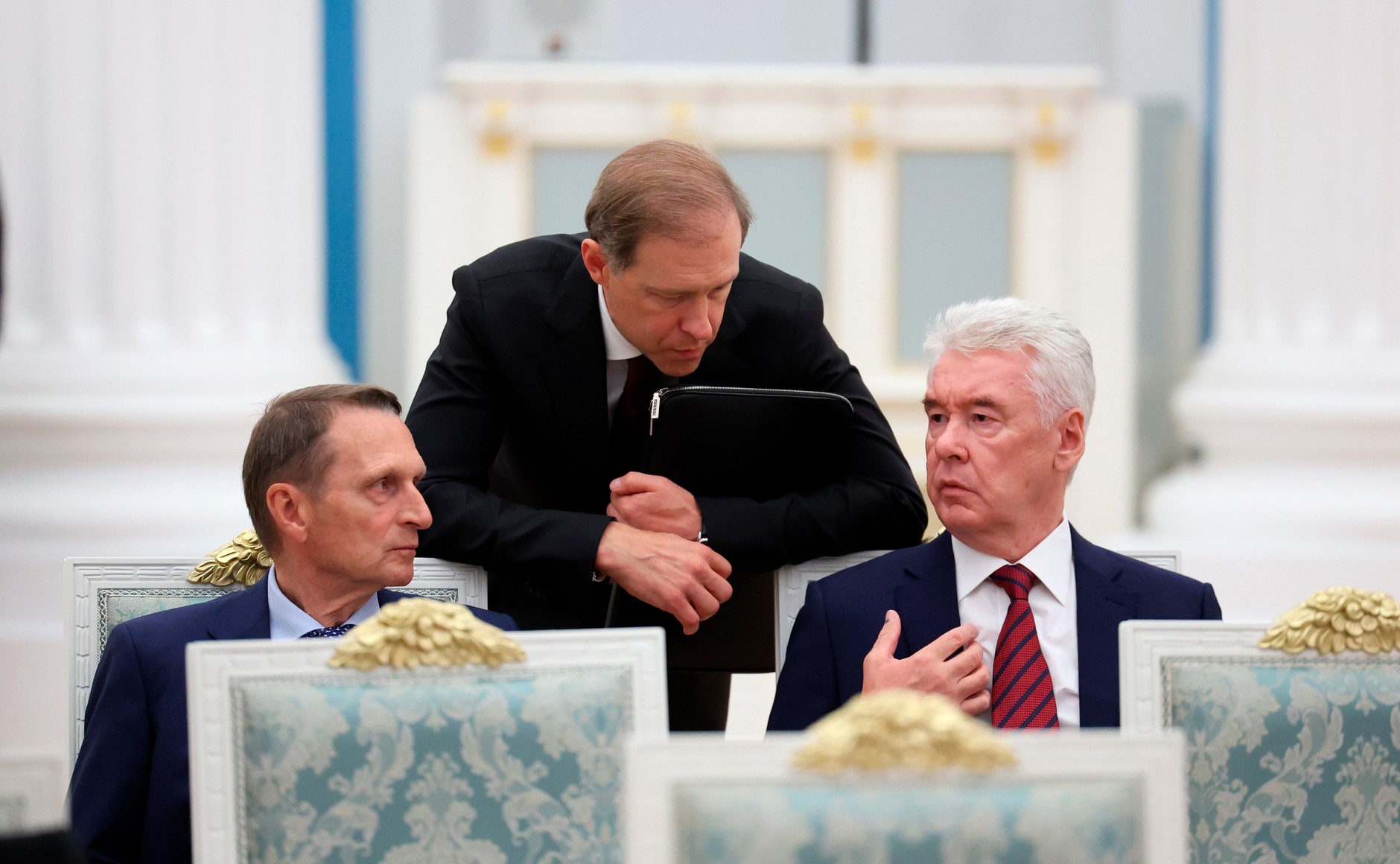 Путин провел совещание по подготовке к переговорам с Трампом