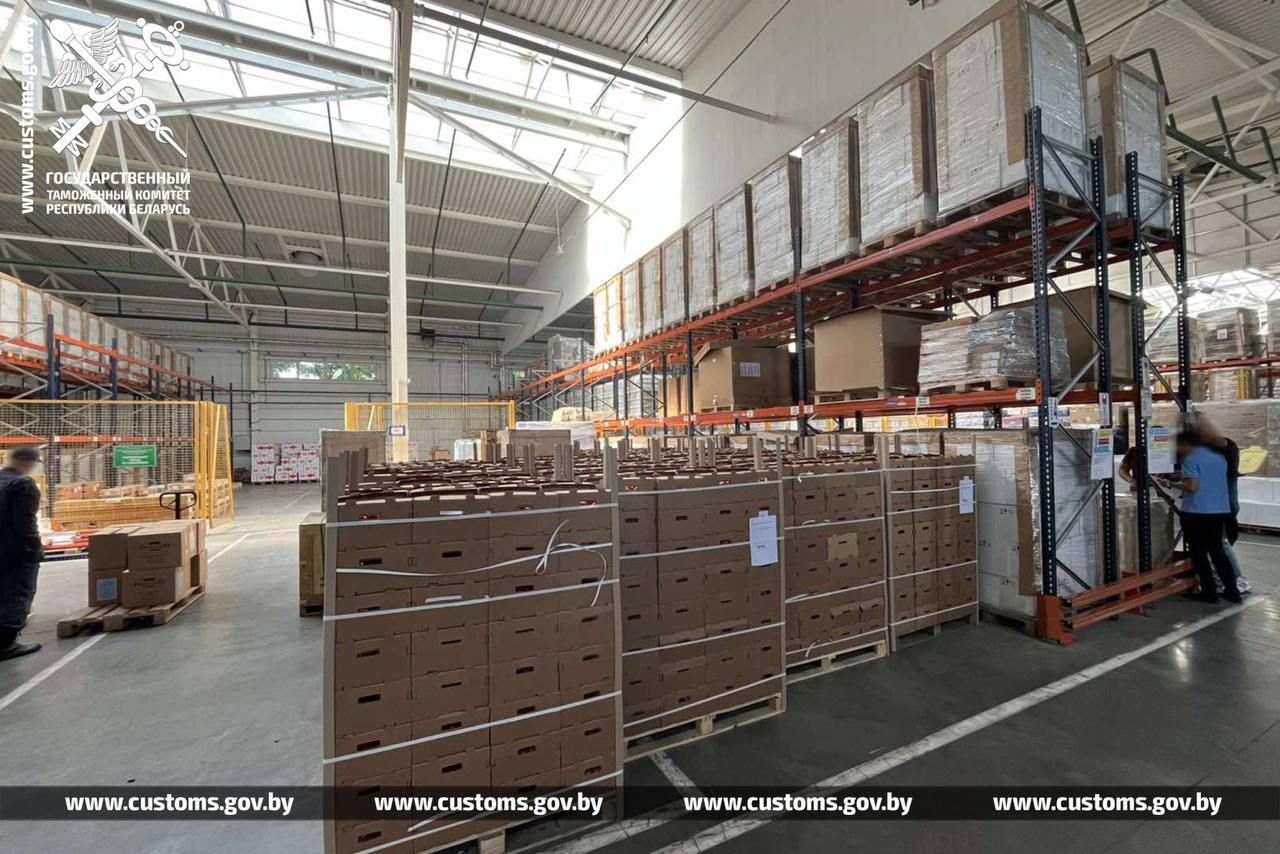 Беларусская таможня не дала вывезти в Россию 80 тонн яблок и груш