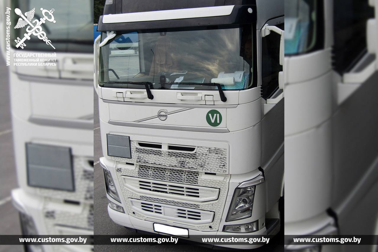 Беларусские таможенники раскрыли попытку тайно ввезти 9 тонн красителей