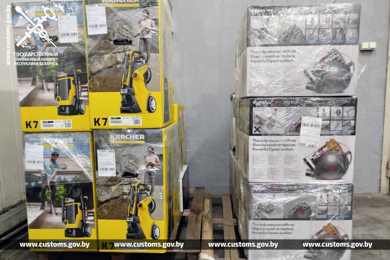 ГТК раскрыл две схемы ввоза бытовой техники через физлиц для продажи в России