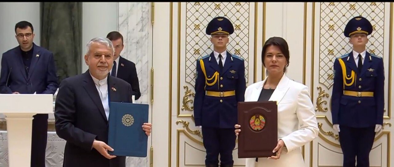 Беларусь и Иран договорились обмениваться новостями и журналистами