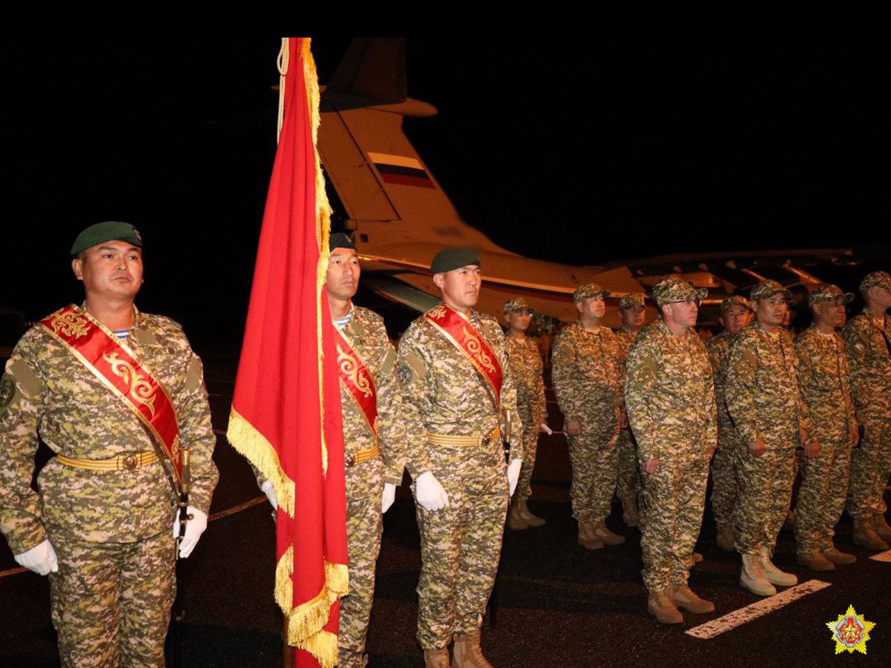 Военные Кыргызстана и Таджикистана прибыли в Беларусь на учения