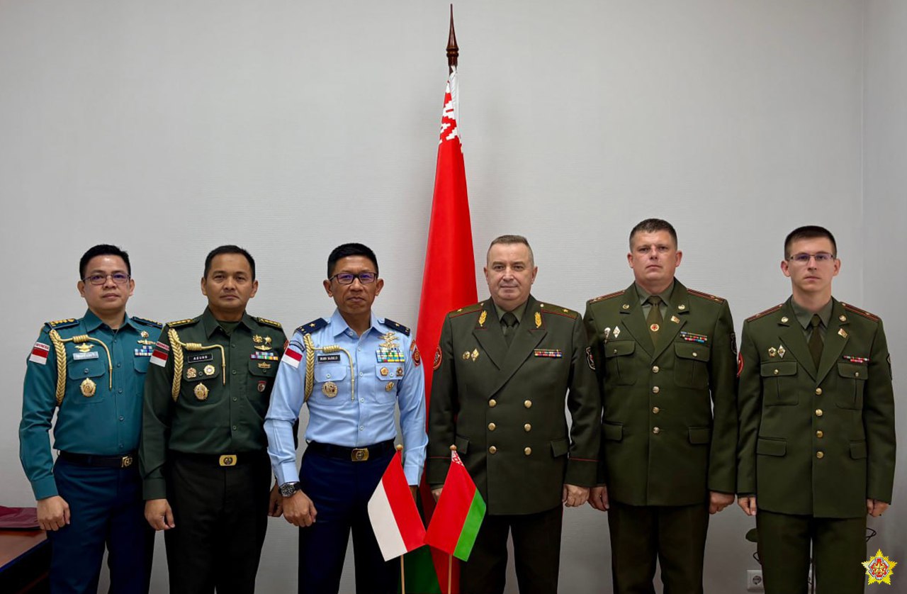Минобороны аккредитовало аппарат военных атташе Индонезии