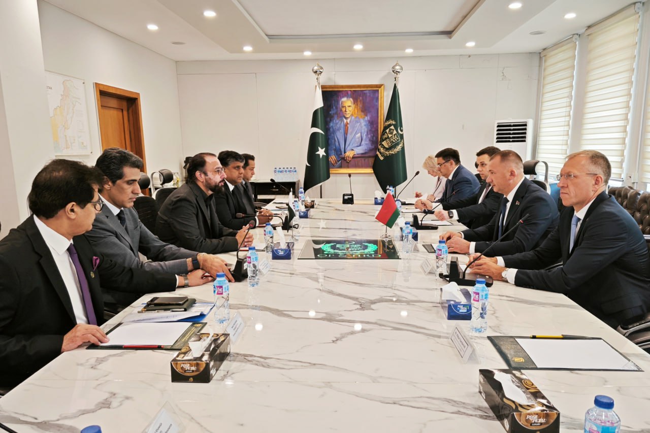 Пакистан обещает отправлять в Беларусь «лучшие кадры»